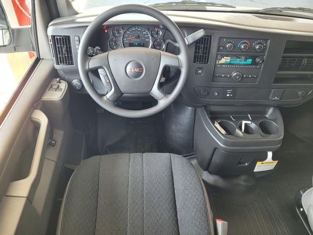 New 2026 GMC Savana 2500 w/ Driver Convenience Package RWD image 17