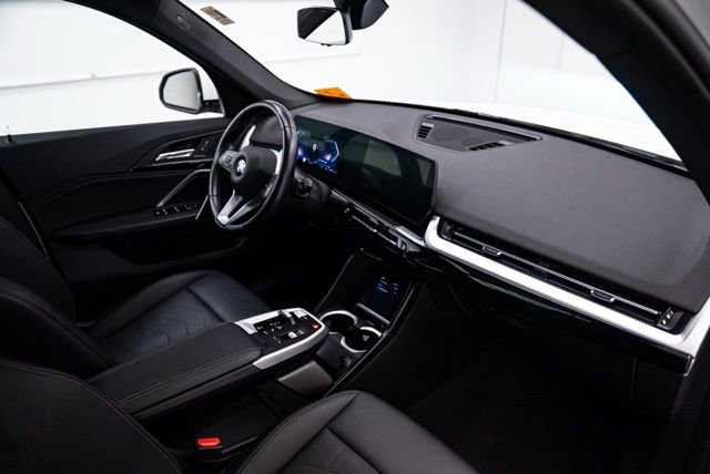 Used 2023 BMW X1 xDrive28i image 12