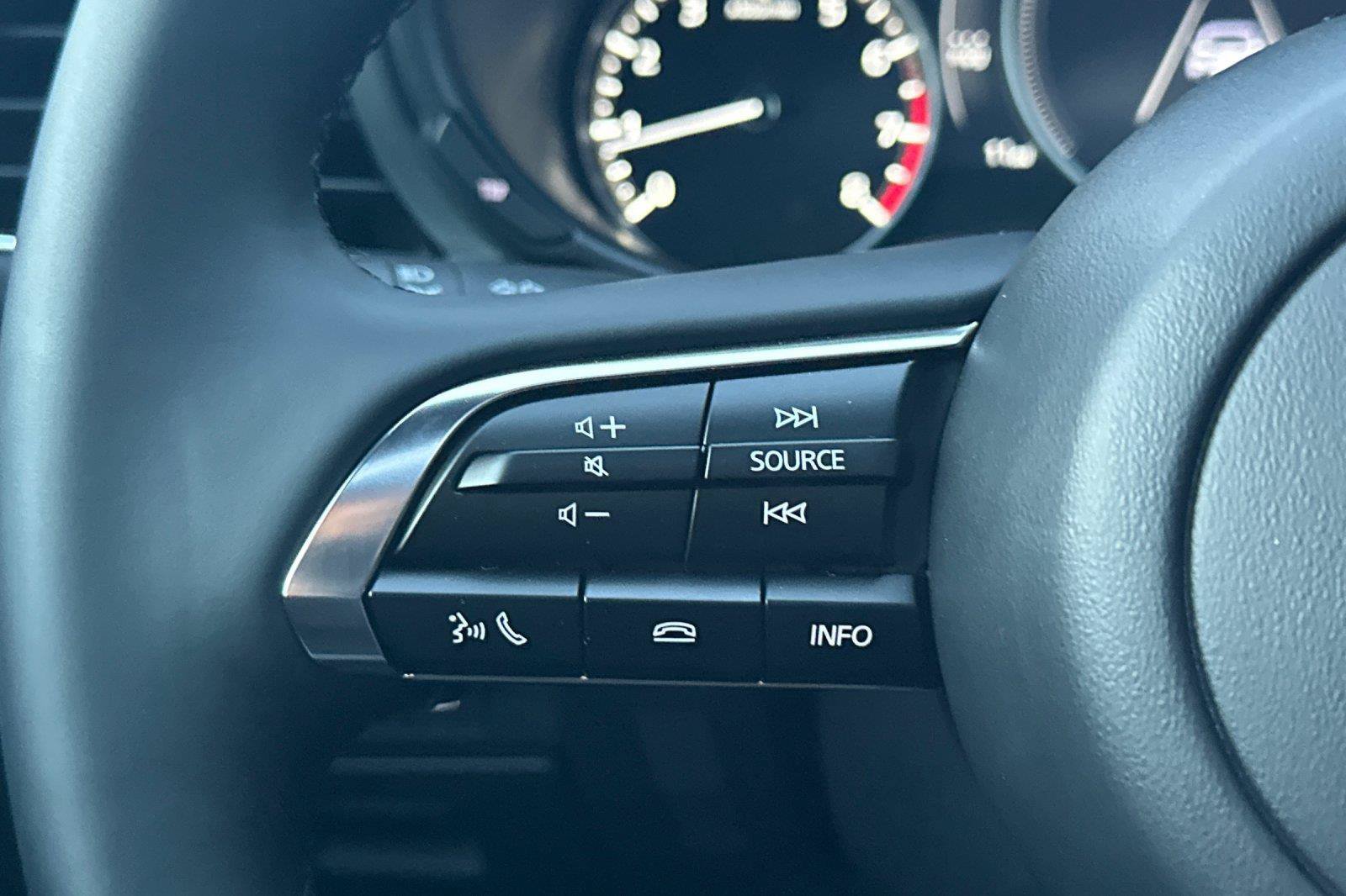 New 2026 MAZDA MAZDA3 2.5 S Hatchback w/ Premium Pkg FWD image 28