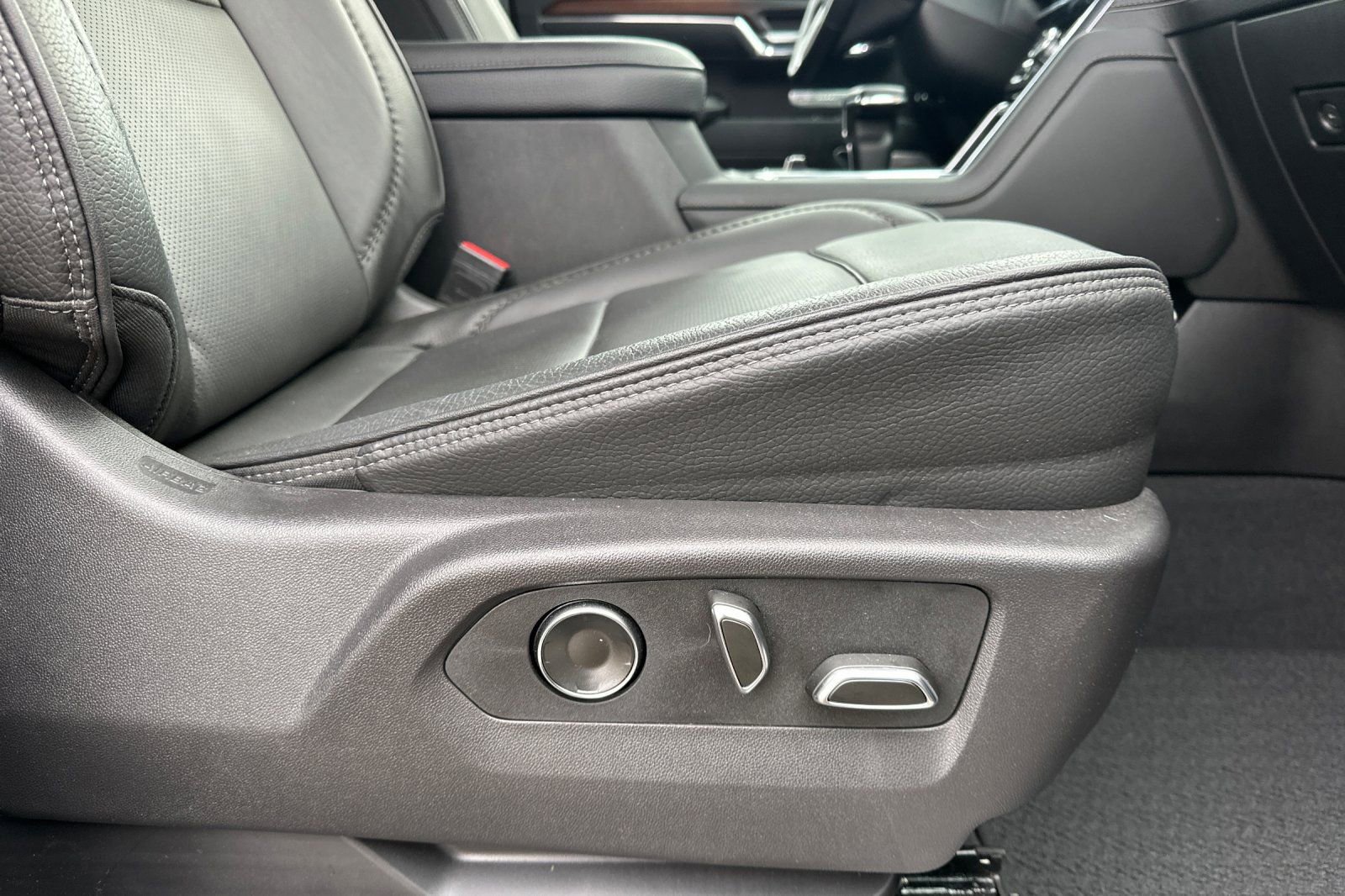 Used 2024 GMC Sierra 1500 Denali w/ Technology Package image 22