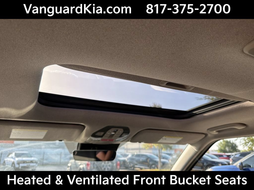 Certified 2024 Kia EV9 Wind AWD/4WD image 19