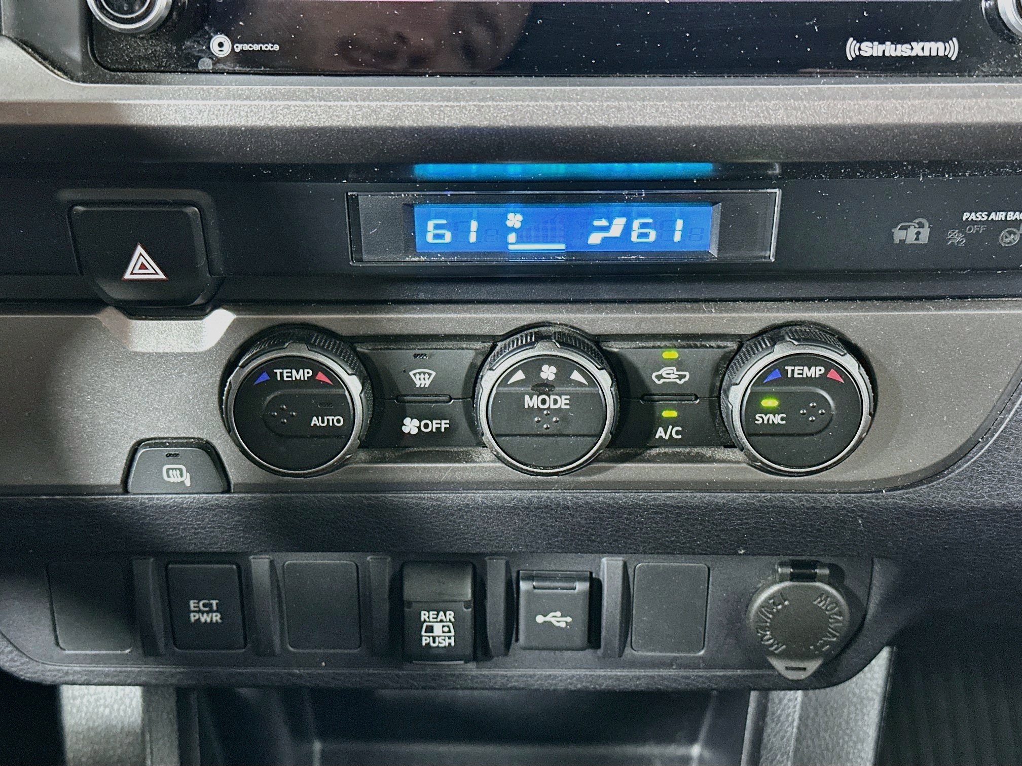 Used 2021 Toyota Tacoma SR5 RWD image 23
