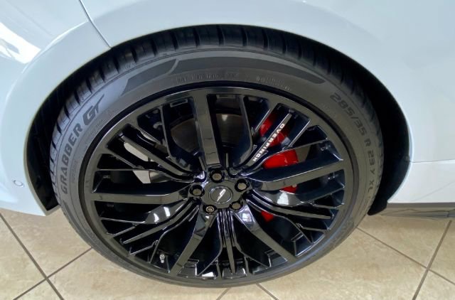 Used 2021 Land Rover Range Rover P525 Westminster Edition LWB image 9