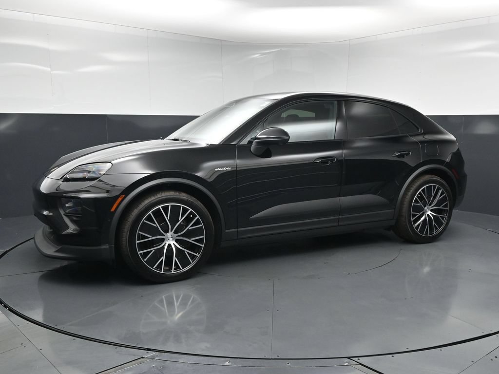 New 2026 Porsche Macan 4 Electric AWD/4WD image 1