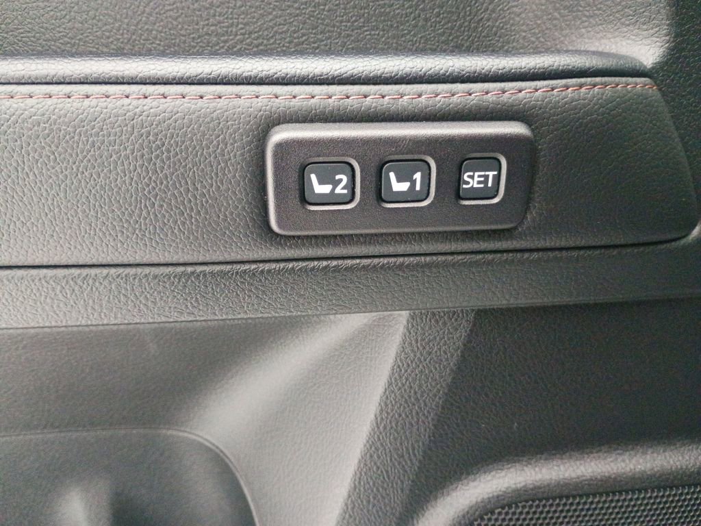 Used 2020 Toyota 4Runner 4WD image 29