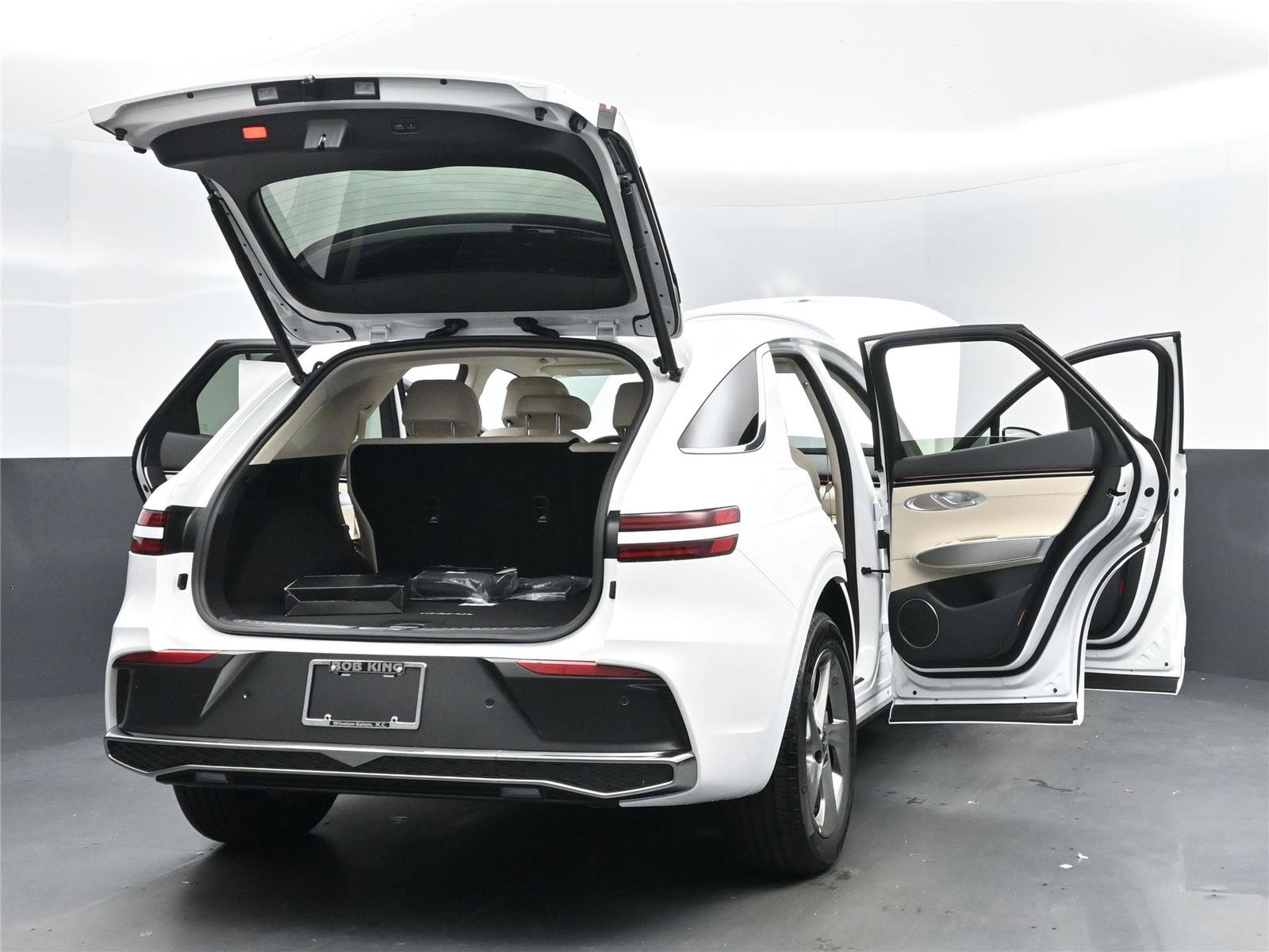 New 2026 Genesis GV70 2.5T Select image 19