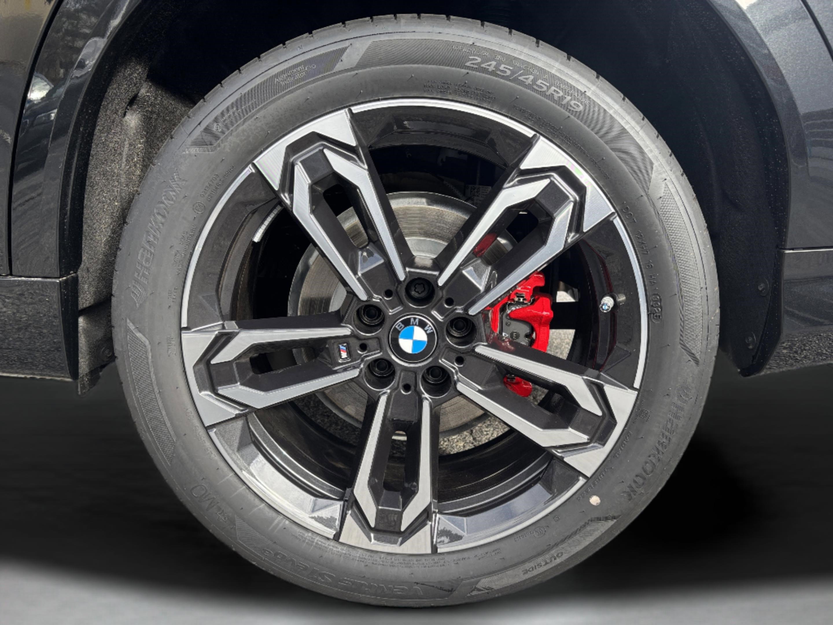 Used 2026 BMW X2 xDrive28i w/ Technology Package AWD/4WD image 35