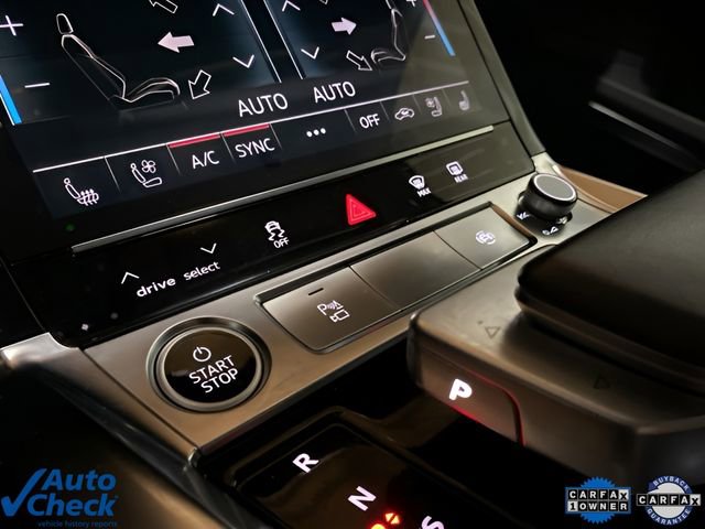 Used 2023 Audi e-tron Premium Plus w/ Premium Plus Package image 54
