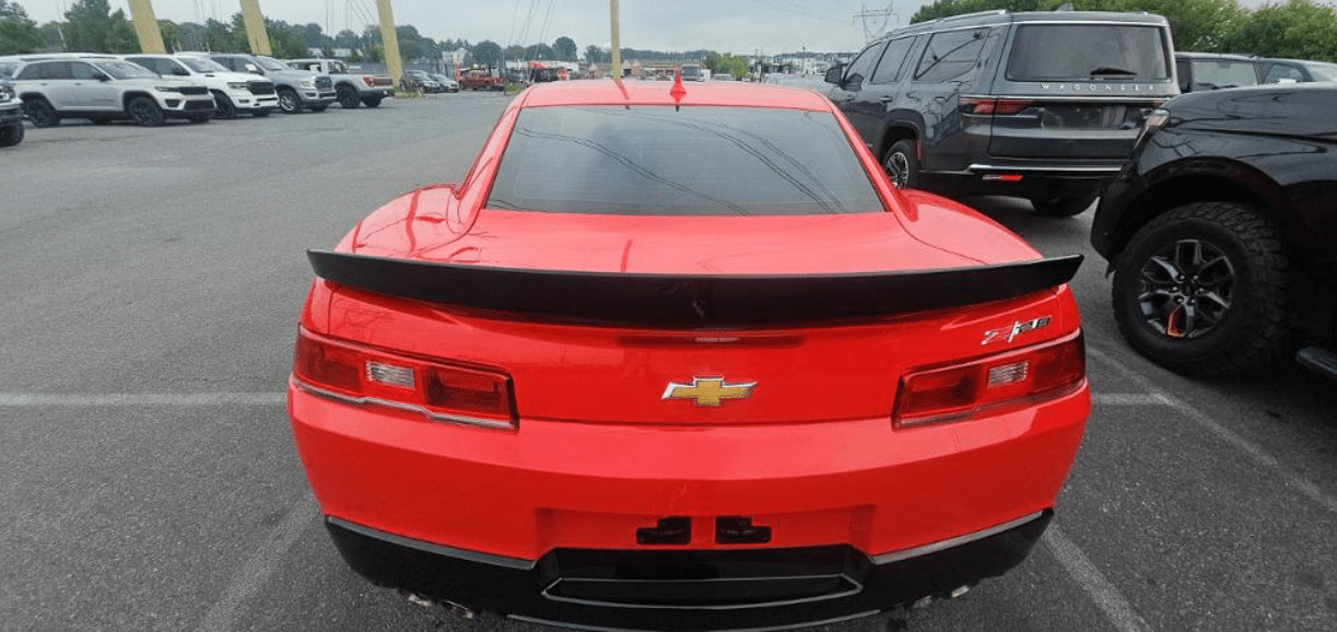 Used 2015 Chevrolet Camaro Z/28 RWD image 5