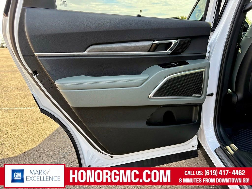 Used 2024 Kia Telluride SX X-Pro image 18
