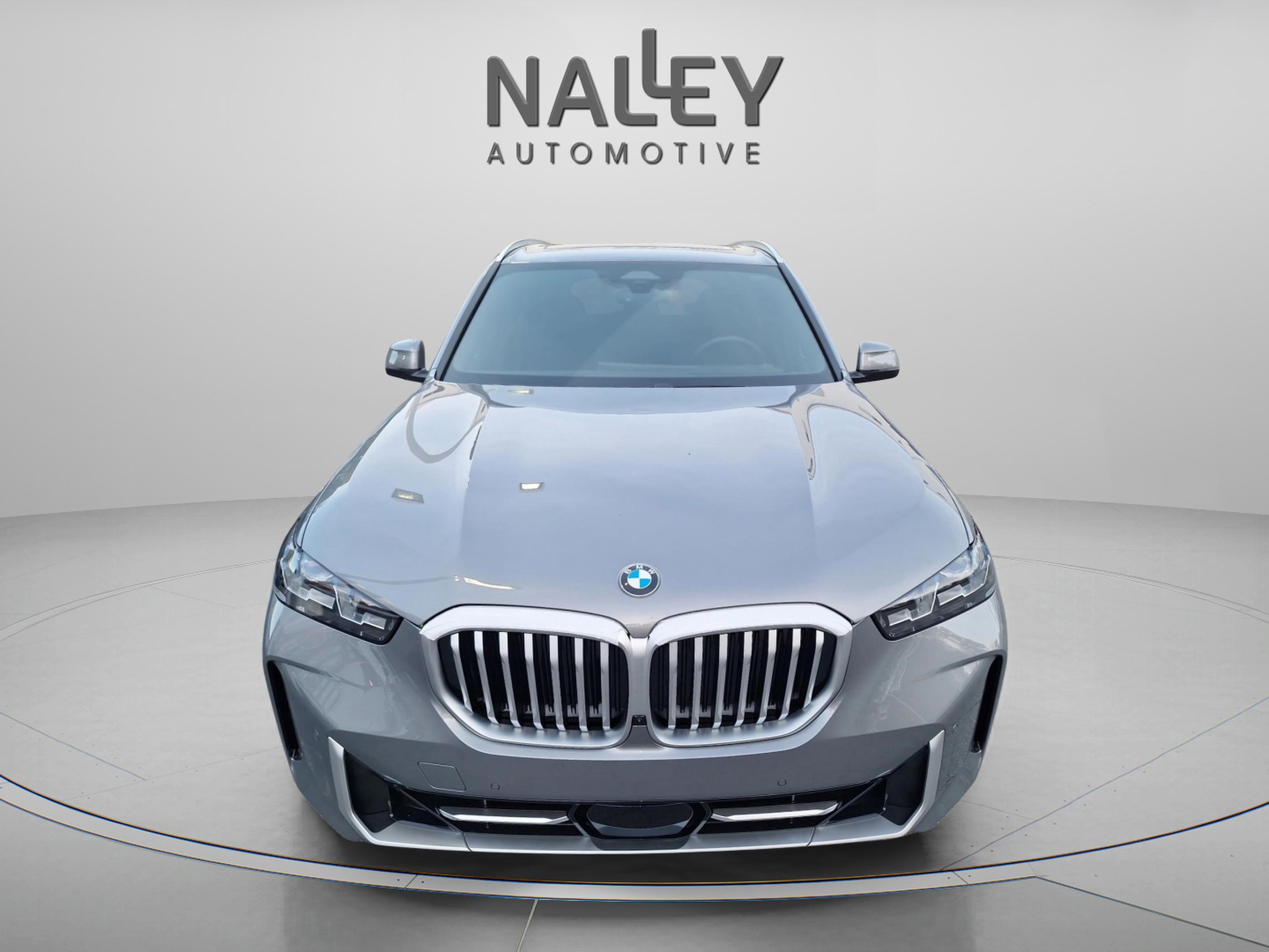 Used 2026 BMW X5 xDrive40i w/ Premium Package AWD/4WD image 5