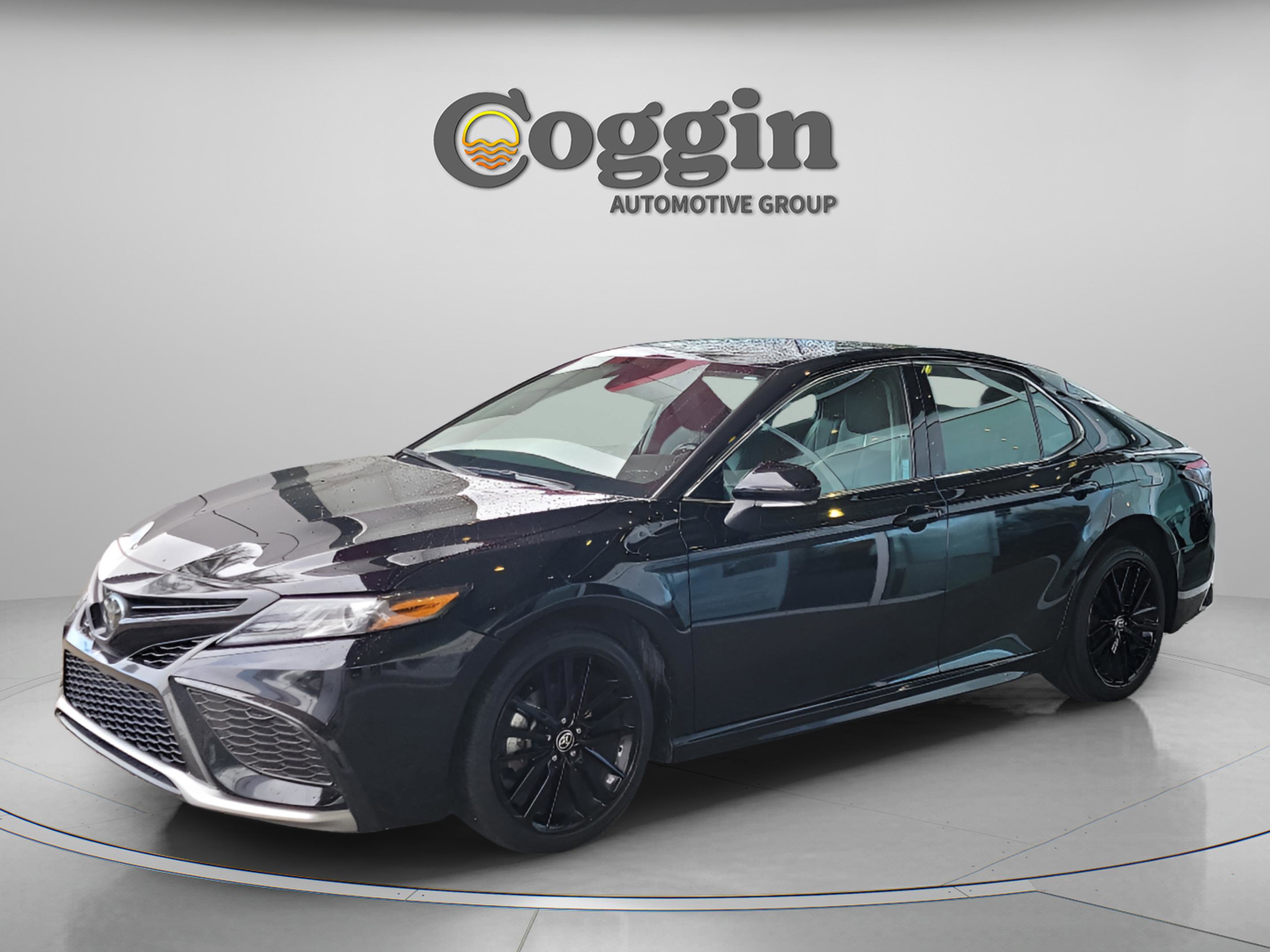 Used 2024 Toyota Camry XSE image 1
