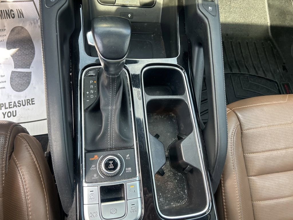 Certified 2020 Kia Telluride SX w/ SX Prestige Package image 15