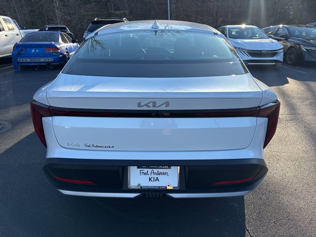 New 2026 Kia K4 LX image 16