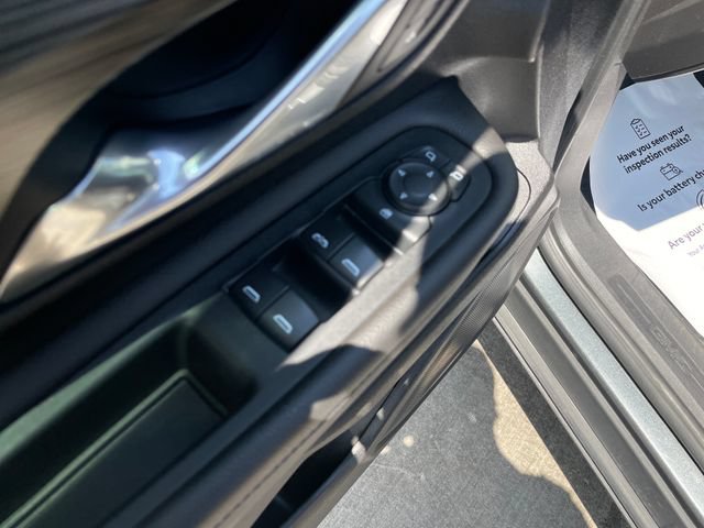 Used 2020 GMC Terrain SLT w/ Preferred Package AWD/4WD image 12