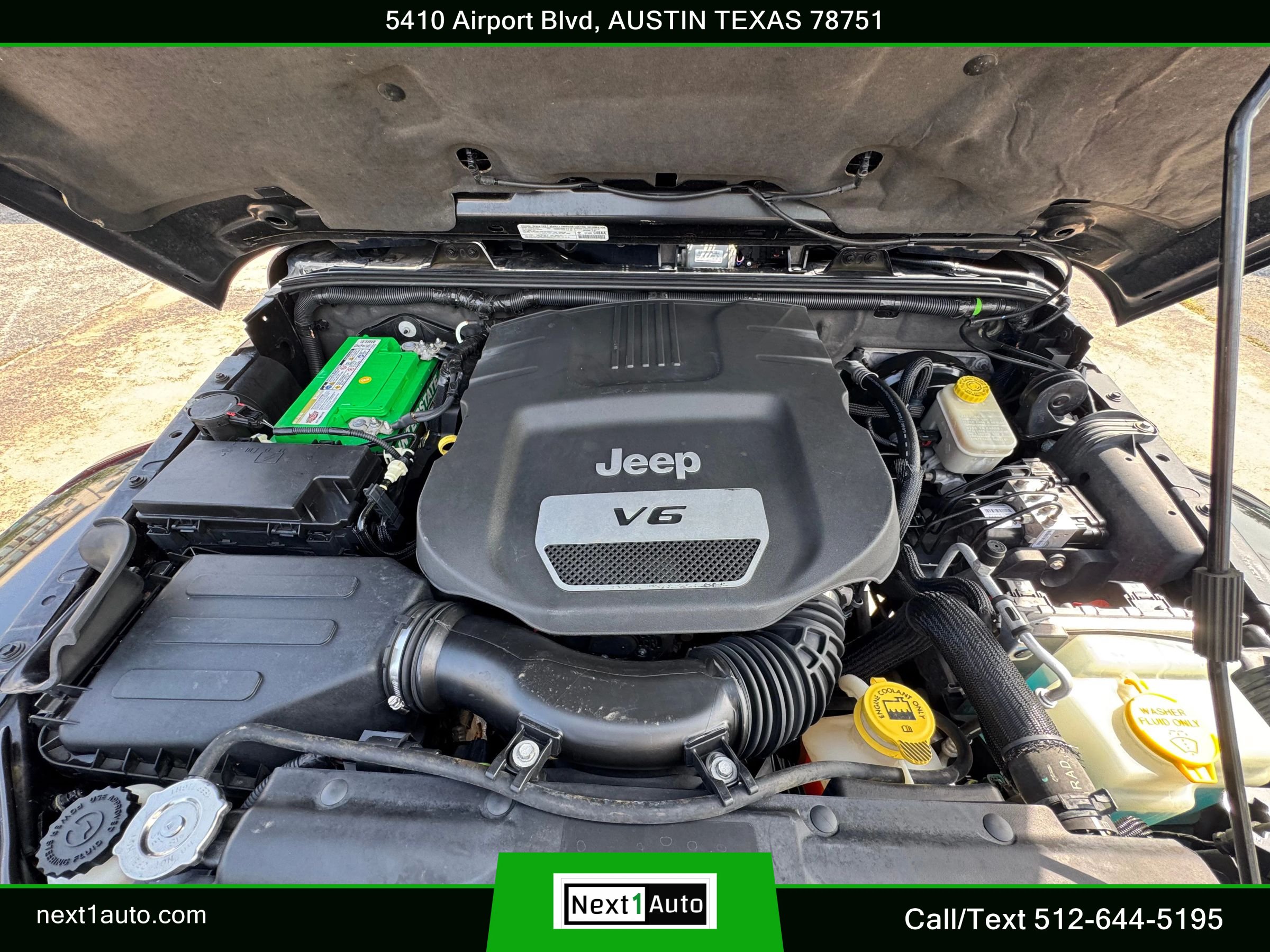 Used 2014 Jeep Wrangler Unlimited Sahara AWD/4WD image 33