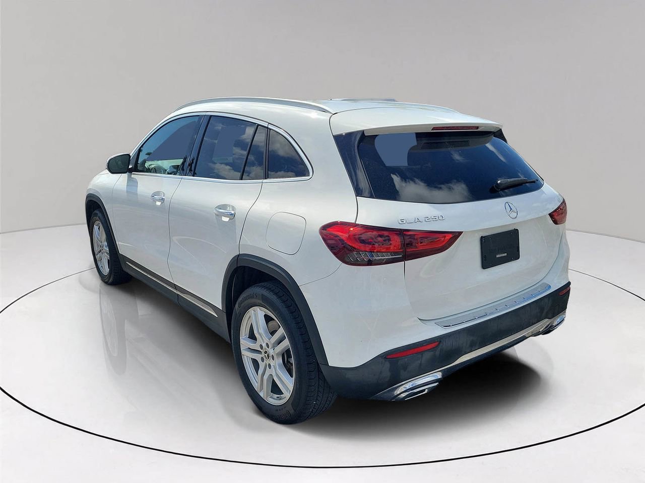 Certified 2022 Mercedes-Benz GLA 250 image 4