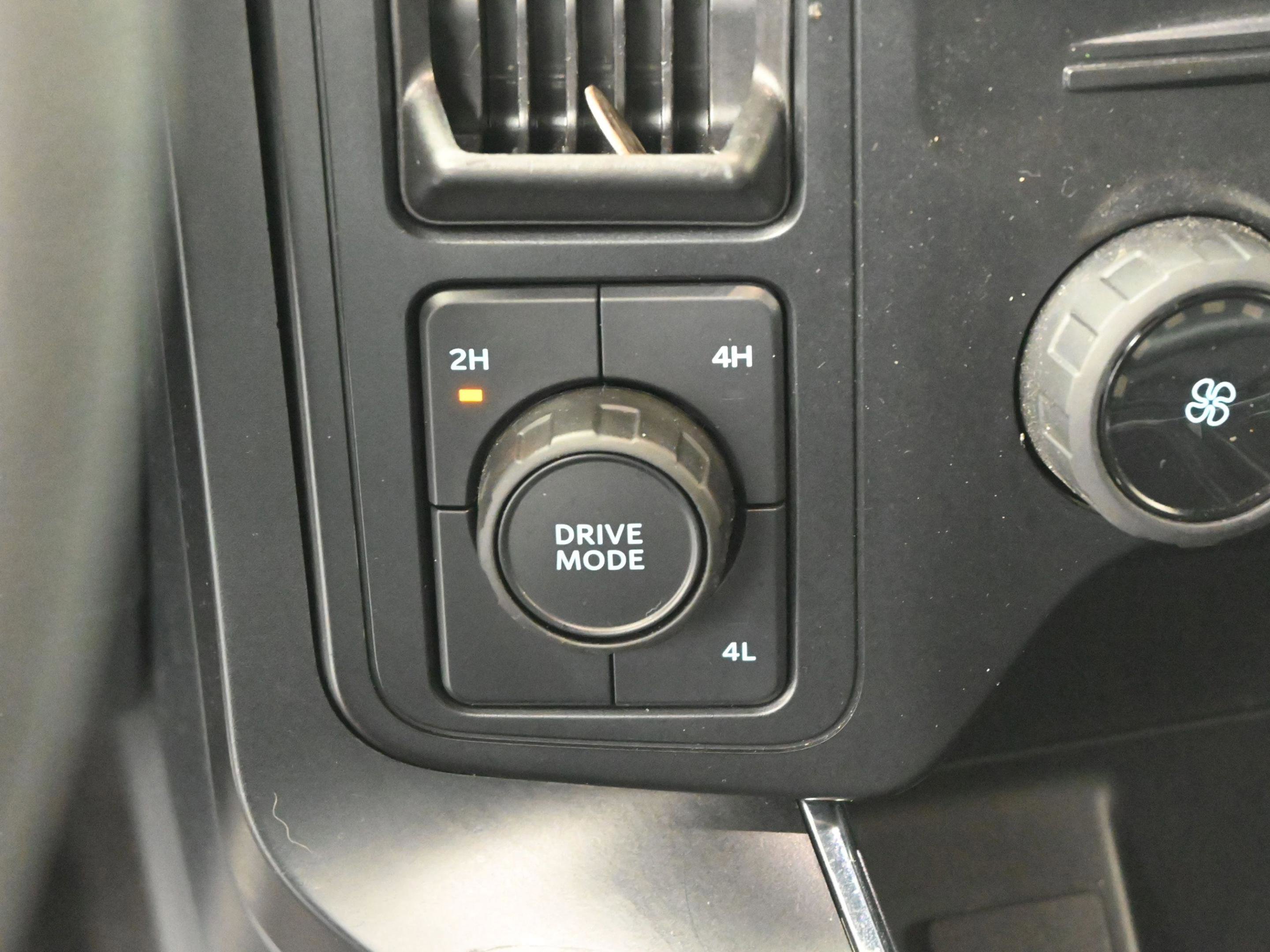 Used 2024 Ford F150 STX AWD/4WD image 25