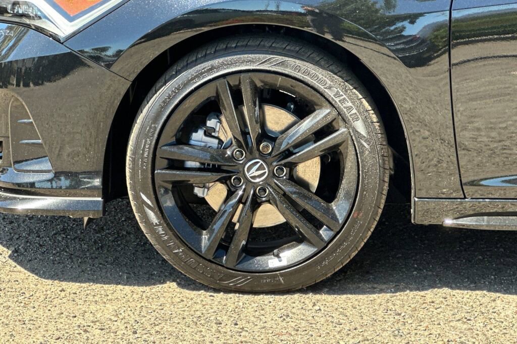 New 2026 Acura Integra A-Spec FWD image 14