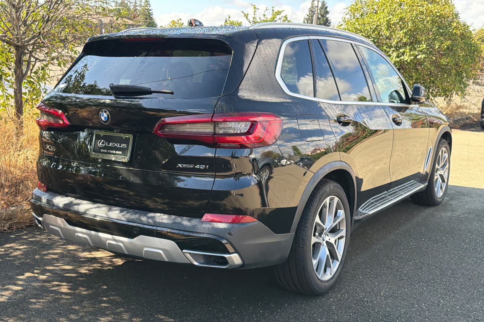 Used 2019 BMW X5 xDrive40i w/ Convenience Package AWD/4WD image 2