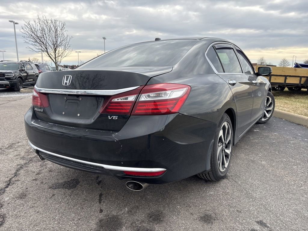 Used 2016 Honda Accord EX-L image 11