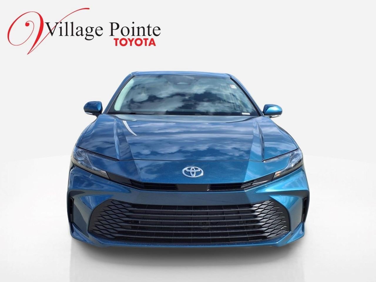 Used 2026 Toyota Camry LE w/ Convenience Package FWD image 8