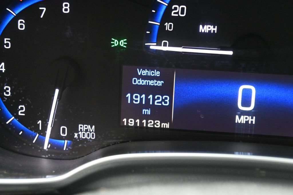 Used 2014 Cadillac SRX Luxury w/ Driver Awareness Package AWD/4WD image 16