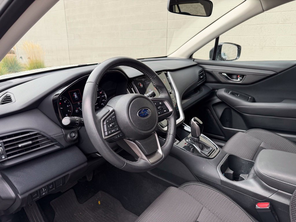 Used 2024 Subaru Outback Premium AWD/4WD image 18