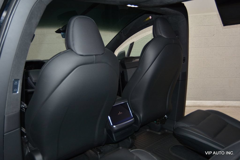 Used 2022 Tesla Model X Plaid AWD/4WD image 22