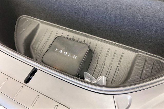 Used 2023 Tesla Model X AWD/4WD image 32