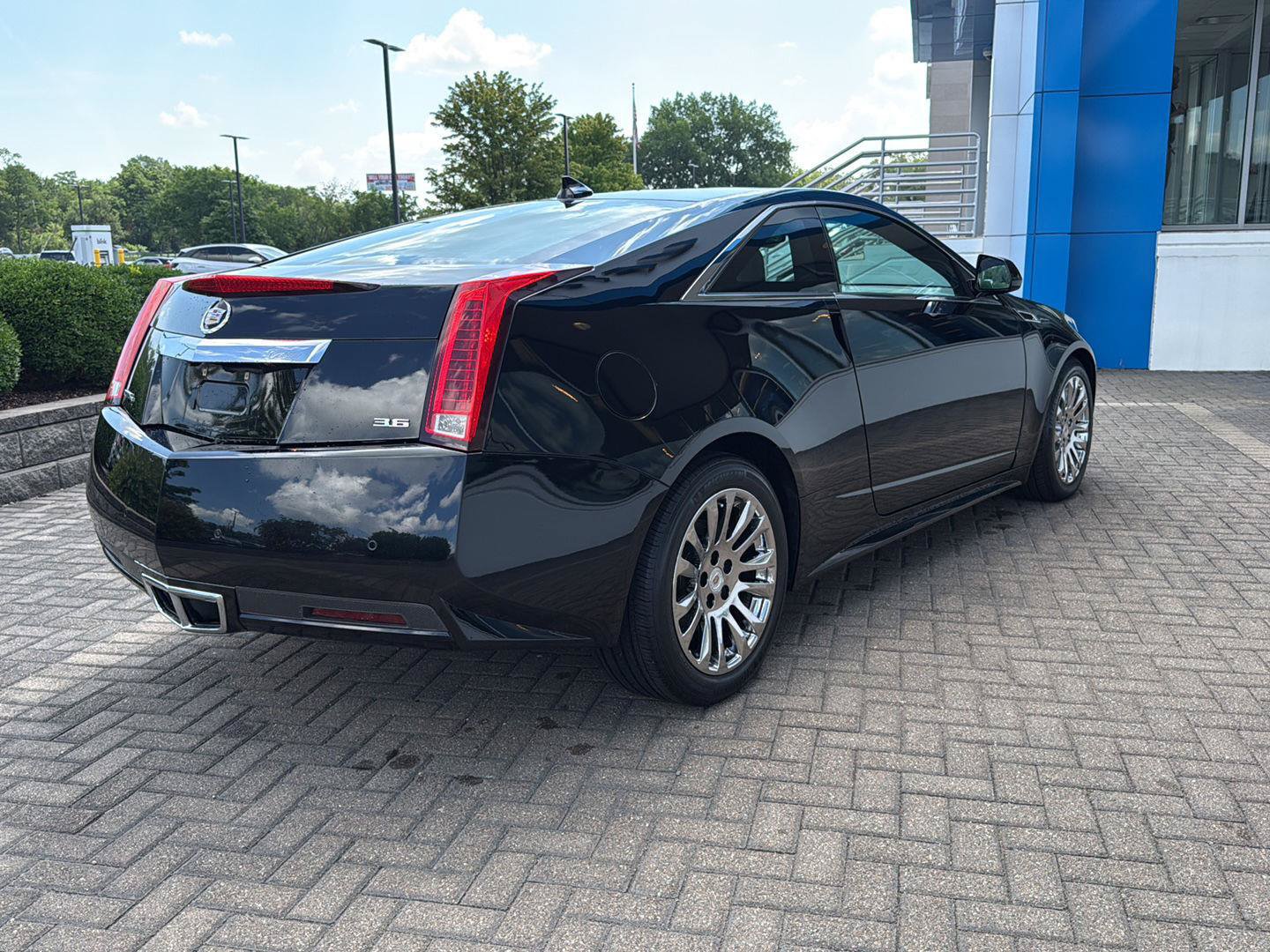 Used 2012 Cadillac CTS Premium AWD/4WD image 5