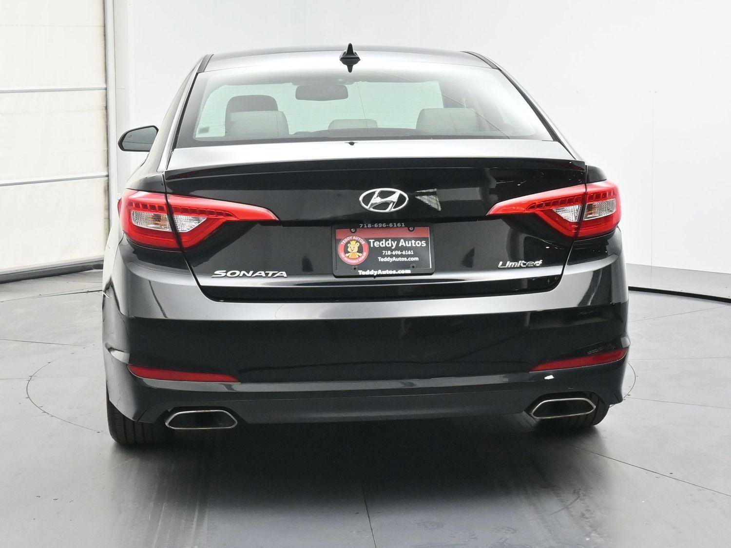 Used 2017 Hyundai Sonata Limited w/ Tech Package 03 FWD image 22