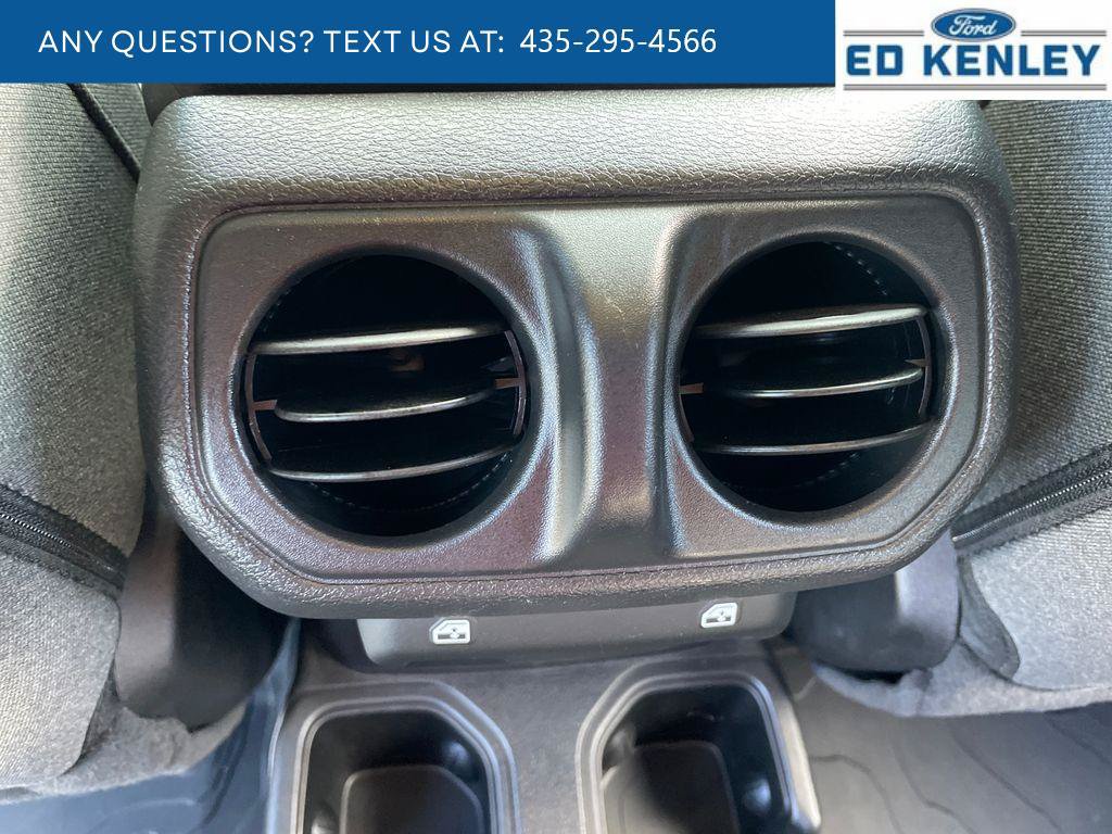 Used 2024 Jeep Wrangler Unlimited Sport AWD/4WD image 7