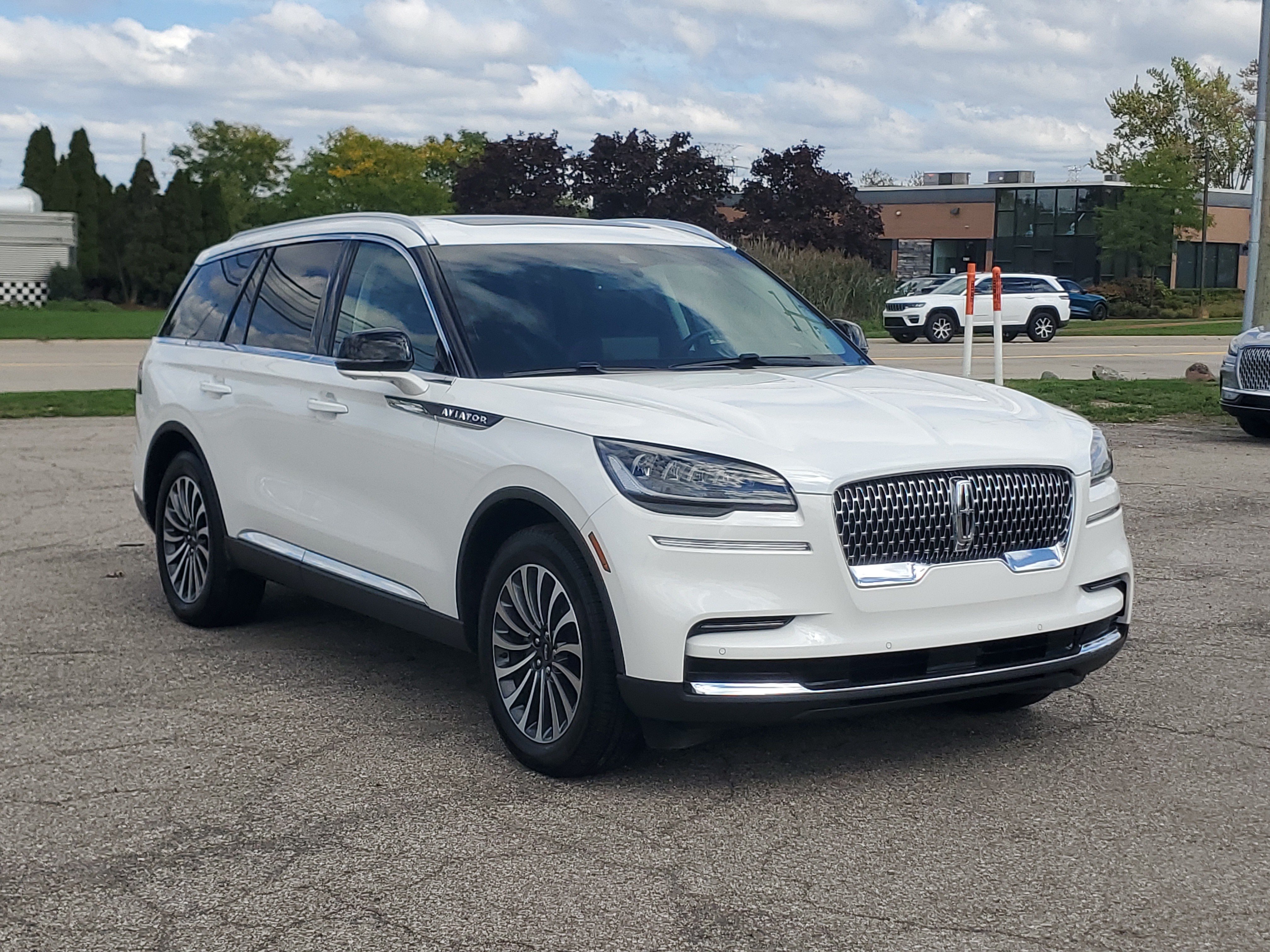 Certified 2024 Lincoln Aviator Reserve w/ Elements Package Plus AWD/4WD 360° Tour