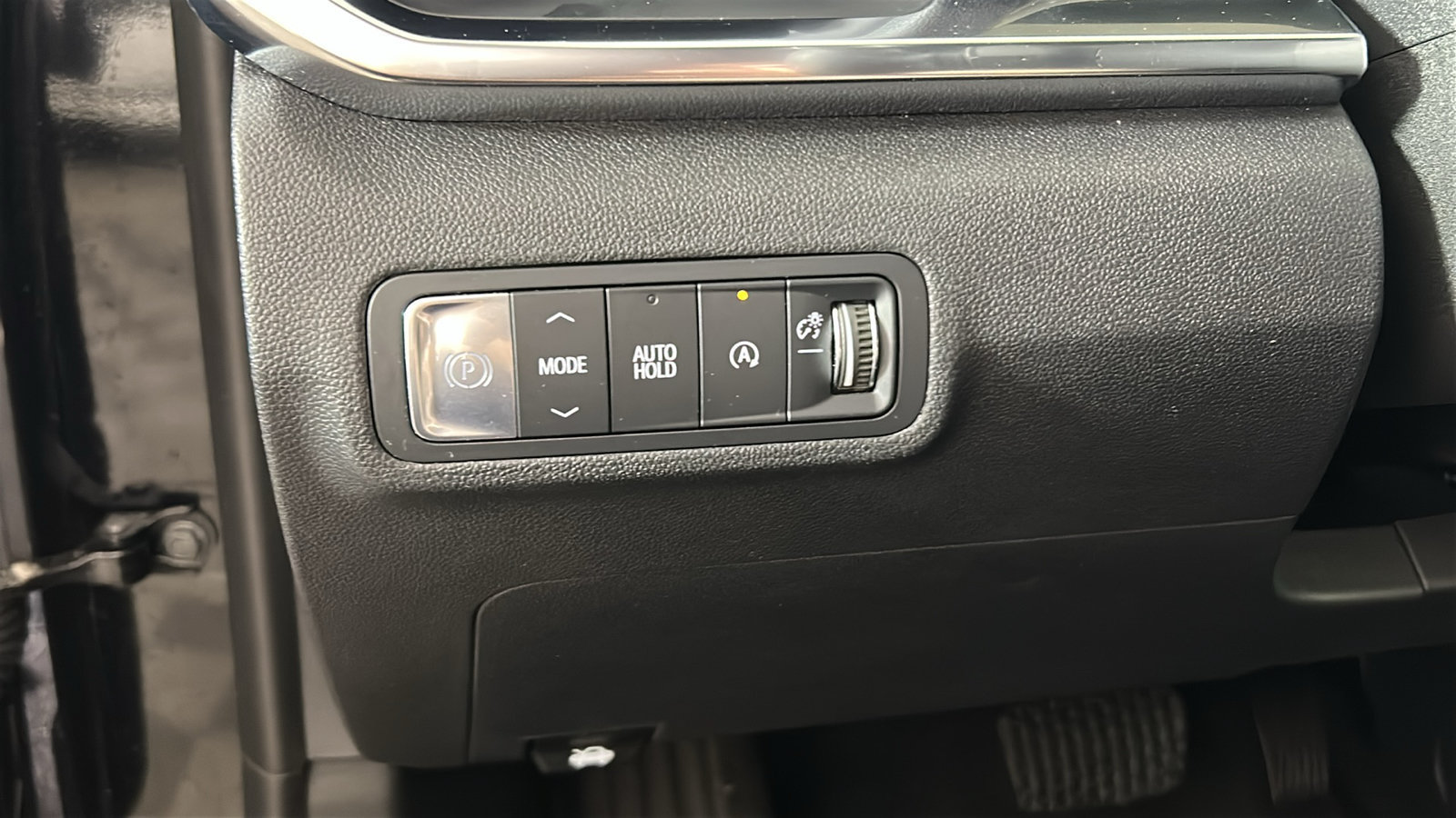 Used 2026 GMC Terrain Elevation FWD image 23