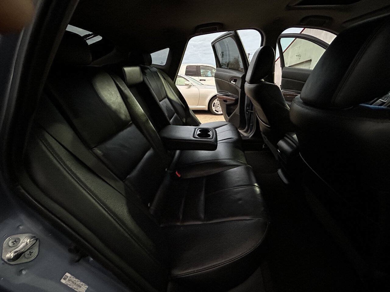 Used 2011 Honda Crosstour EX-L image 36