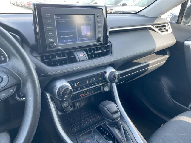 Used 2022 Toyota RAV4 XLE image 23