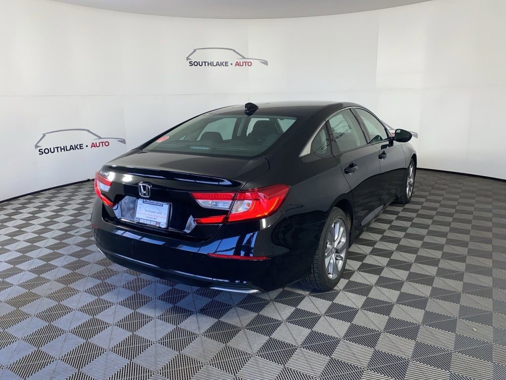 Used 2018 Honda Accord LX image 9