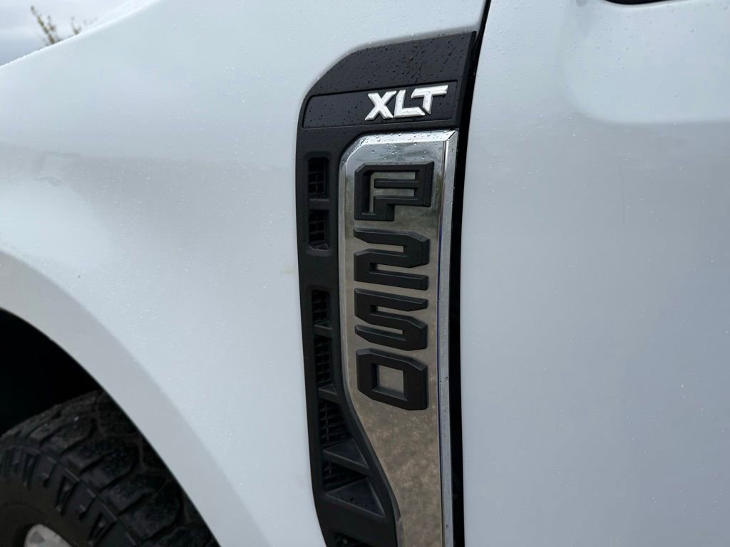 Used 2023 Ford F250 XLT w/ FX4 Off-Road Package image 14