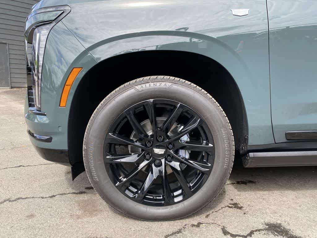 Certified 2026 Cadillac Escalade Sport w/ LPO, ONYX Package AWD/4WD image 12