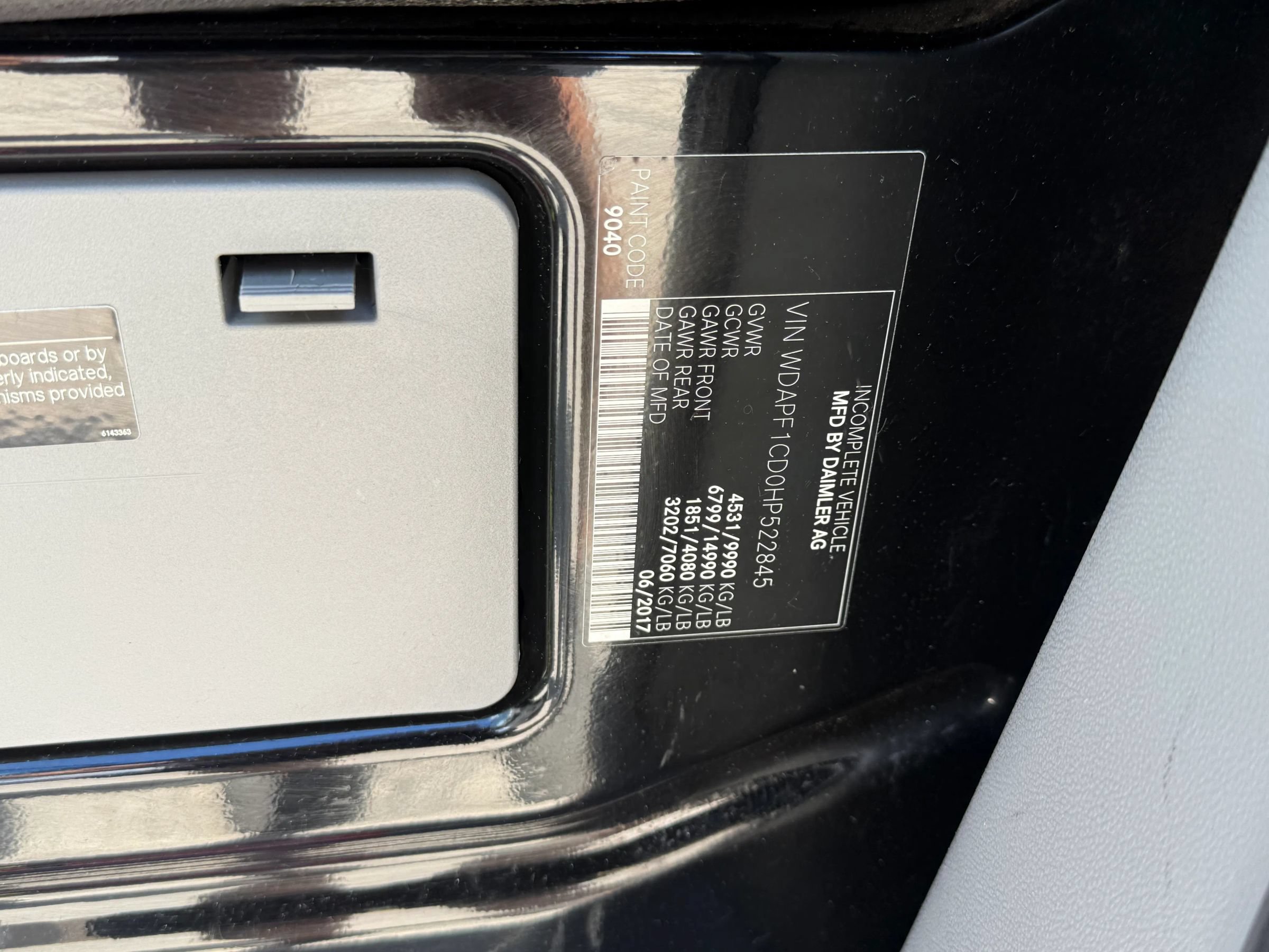 Used 2017 Mercedes-Benz Sprinter 3500 image 25