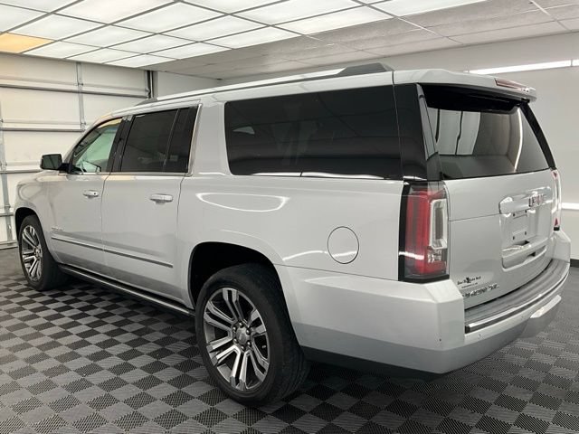 Used 2019 GMC Yukon XL Denali w/ Denali Ultimate Package AWD/4WD image 21