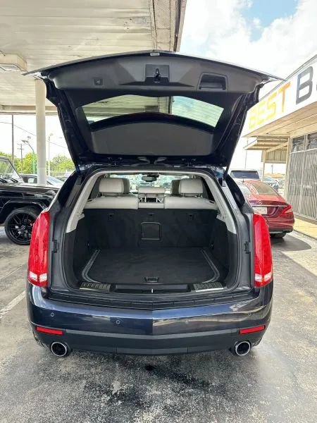 Used 2015 Cadillac SRX Luxury w/ Driver Awareness Package FWD image 11