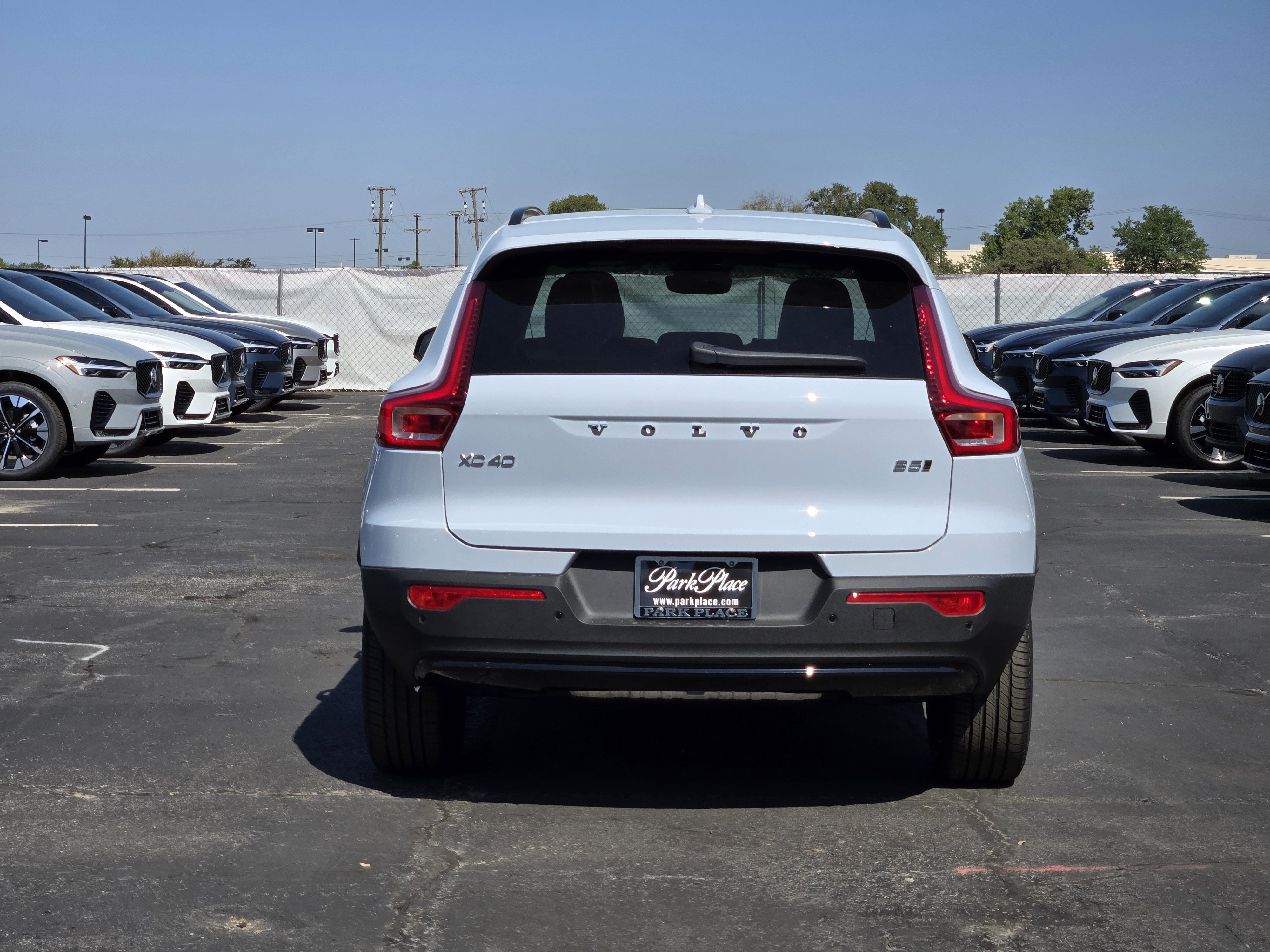 New 2026 Volvo XC40 B5 Plus w/ Protection Package Premier image 6