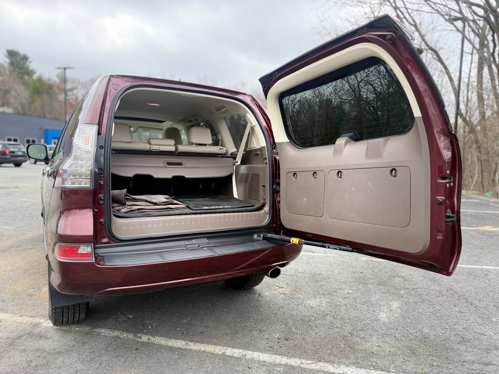 Used 2015 Lexus GX 460 Luxury image 6