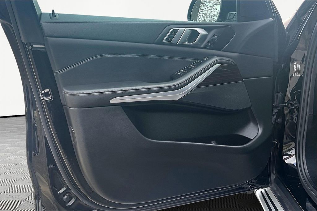 Used 2023 BMW X5 xDrive40i image 23