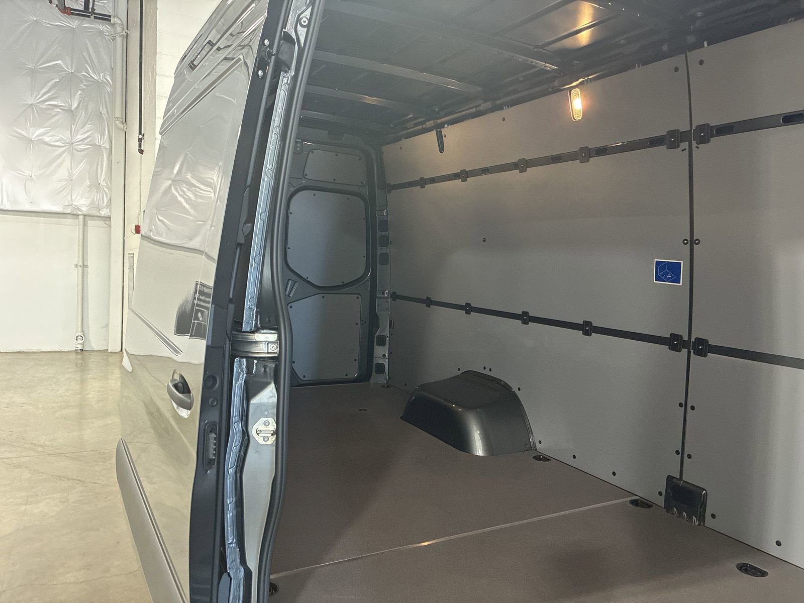New 2025 Mercedes-Benz Sprinter 4500 image 5
