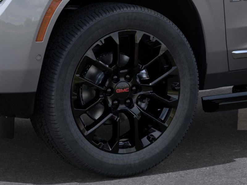 New 2026 GMC Yukon Denali w/ Sun & Power Step Package image 9
