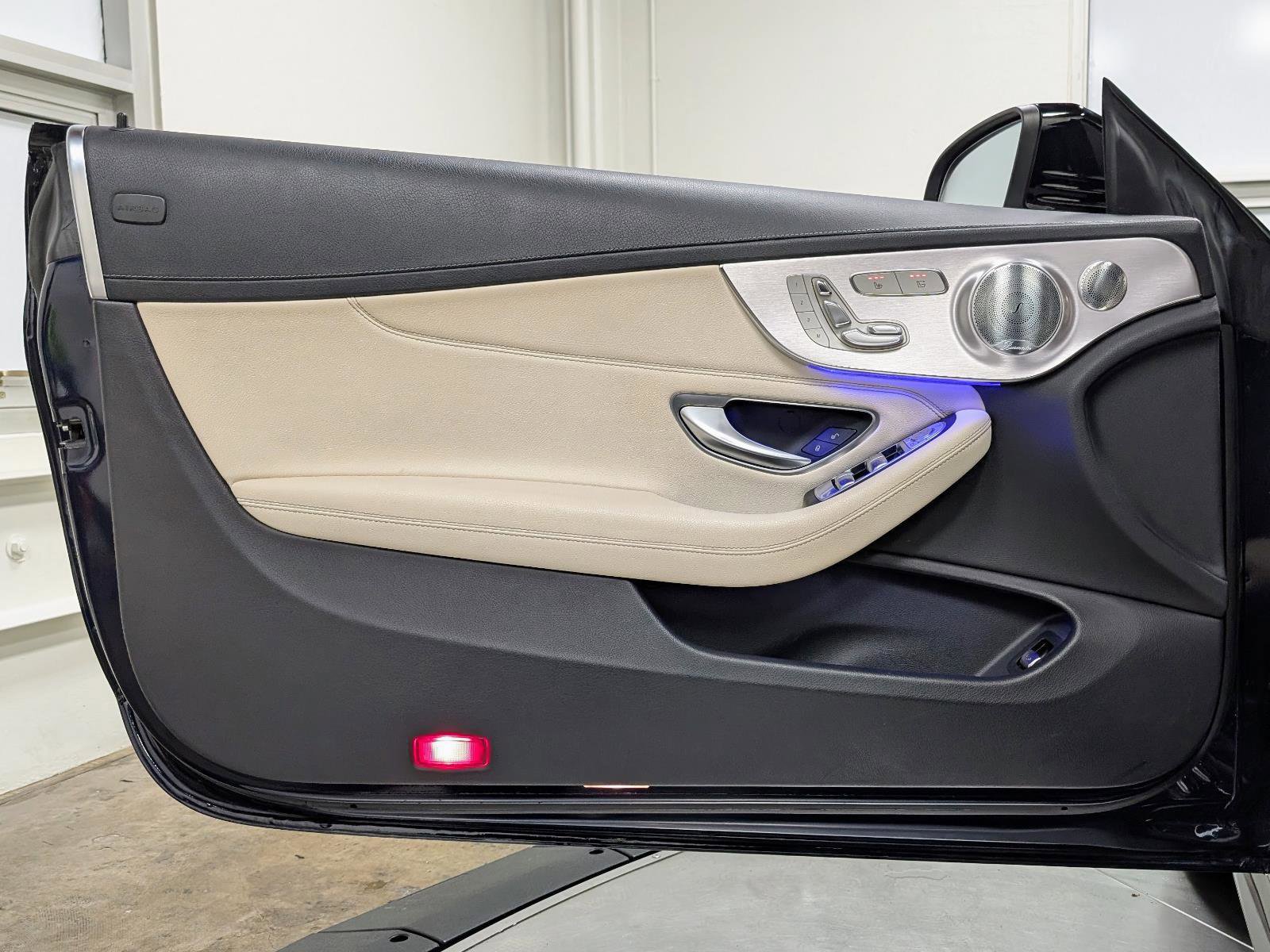 Used 2022 Mercedes-Benz C 300 Cabriolet image 20