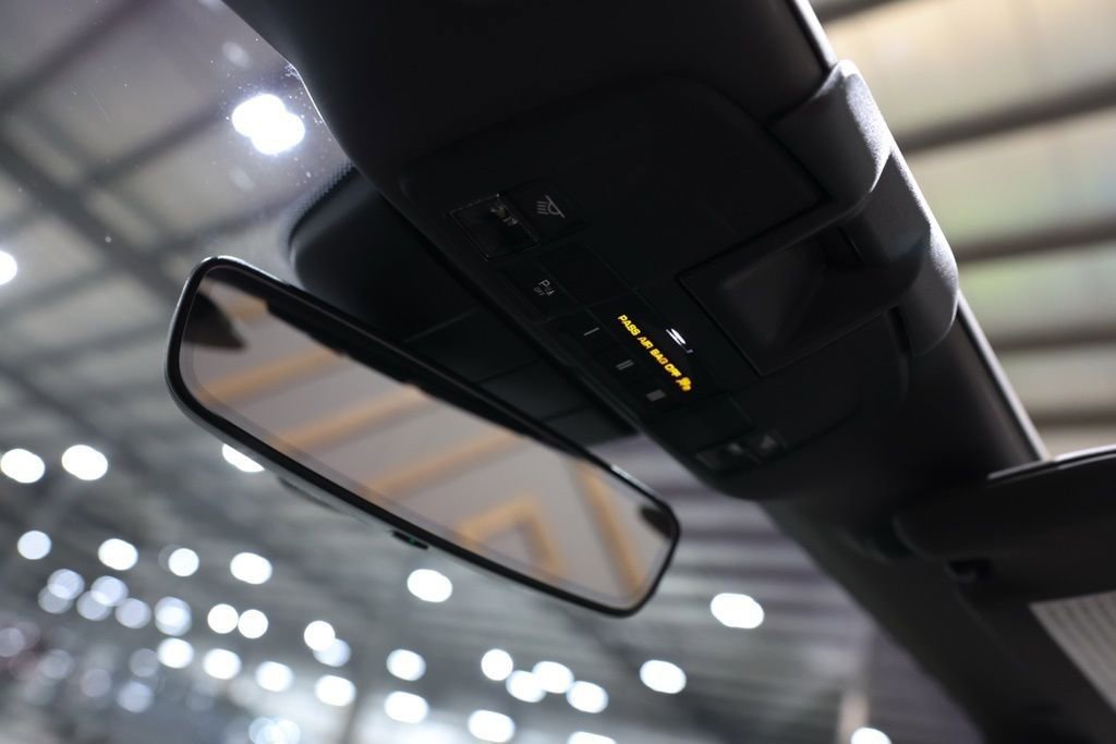 Used 2019 Porsche 911 Turbo image 42